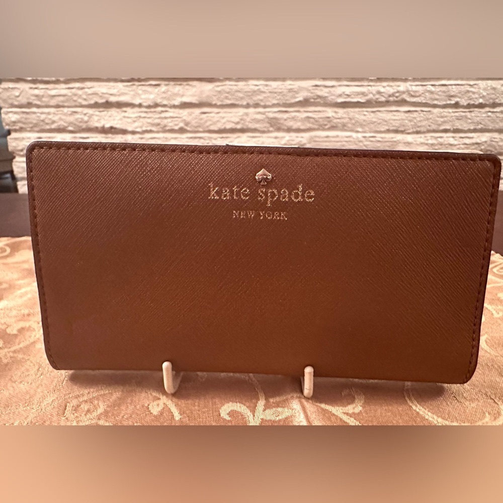 Kate Spade Brown Continental Wallet-Brown w/logo, 100% Cows Leather-Great Cond.